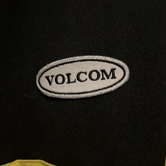 Volcom sweater - Picture 3 of 4
